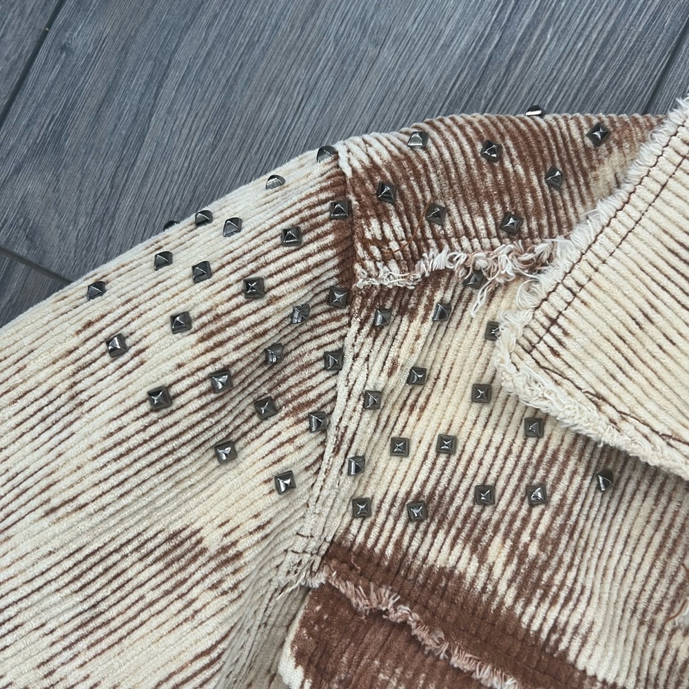 POL Rock N Roll Studded & Distressed Corduroy Jacket Beige Brown Medium - Picture 7 of 11